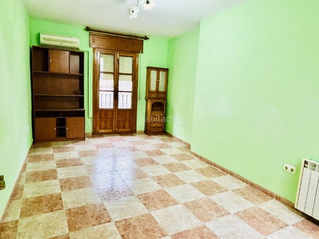 Piso en venta en Archidona. Tu nuevo hogar a un paso del centro!. Pisos.