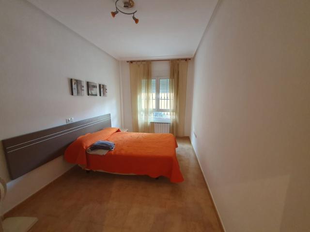 Piso en venta en Argamasilla de Calatrava. REF.2413 SE VENDE FABULOSO PISO OBRA NUEVA. Pisos Argamasilla de.