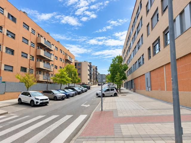 Piso en venta en Arganda del Rey, Centro. Piso de 2 dormitorios con garaje y trastero en Parque Europa. Pisos Arganda del.