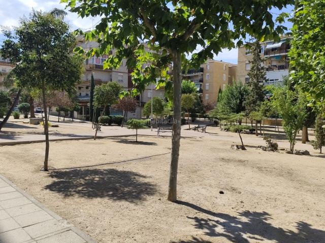 Piso en venta en Argés. PISO EN LA URBANIZACION MENDOZA DE ARGES. Pisos.