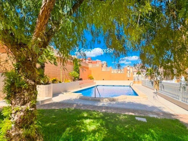 Piso en venta en Arenales del Sol, Alicante Costa Blanca