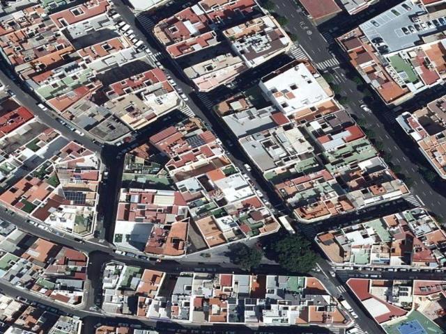 Piso en Venta en Arenales Lugo Avda. Marítima