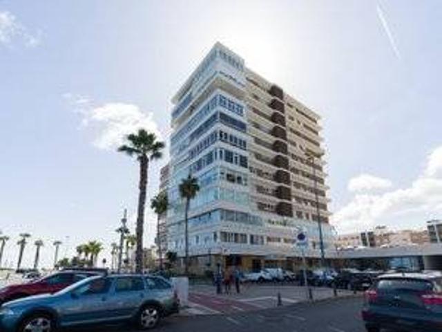 Piso en Venta en Arenales Lugo Avda. Marítima
