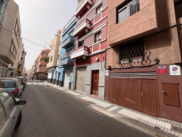 Piso en Venta en Arenales Lugo Avda. Marítima