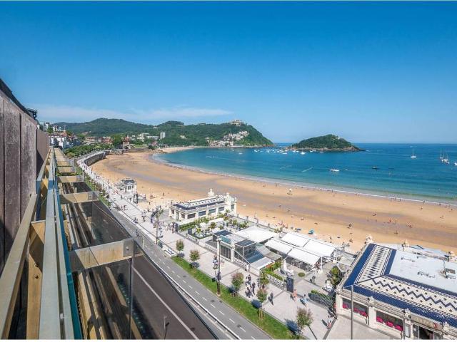 Piso en Venta en Área Romántica
