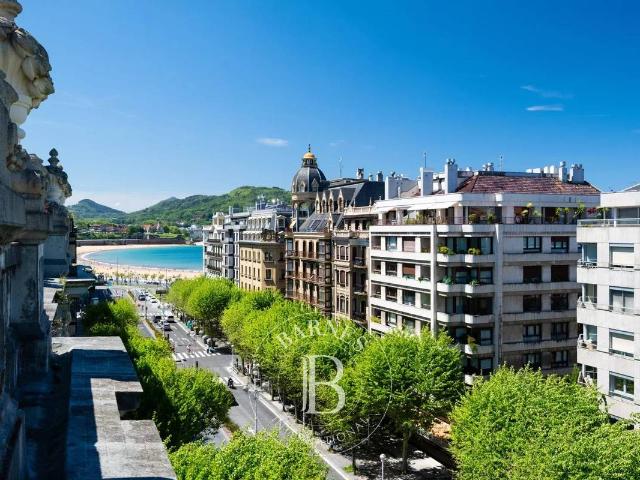Piso en Venta en Área Romántica
