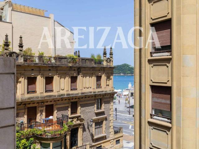 Piso en Venta en Área Romántica