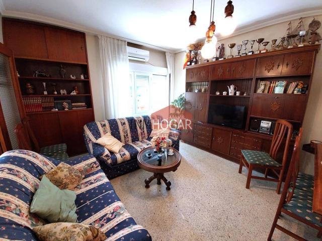 Piso en venta en Arévalo. VIVIENDA ACCESIBLE CON BALCONES EN HUERTA DEL MARQUÉS. Pisos.