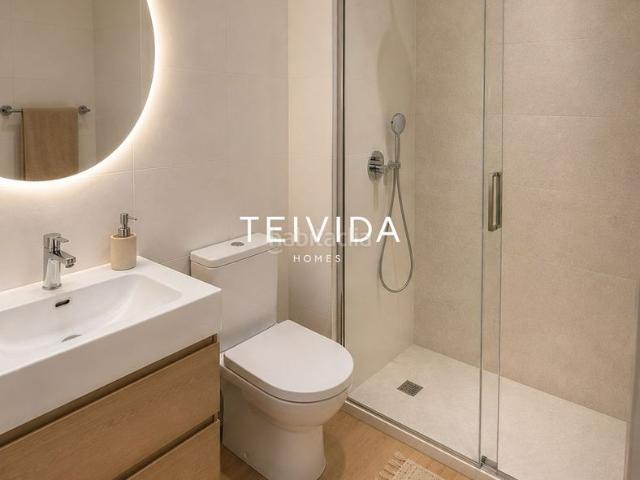 Piso en venta en Arona, Los Cristianos. Piso reformado en Los Cristianos con amplia terraza y piscina!. Pisos.