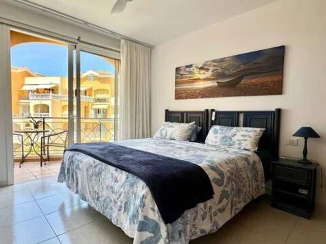 Piso en Venta en Arona