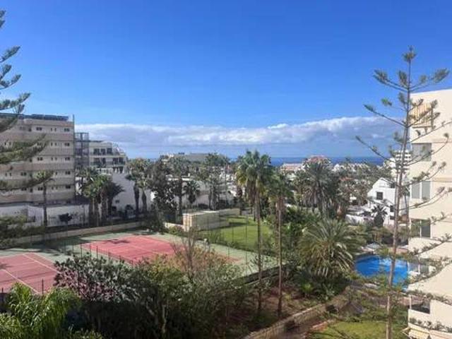Piso en Venta en Arona