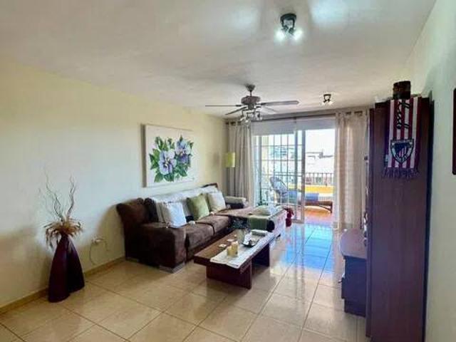Piso en Venta en Arona