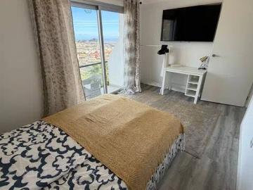 Piso en Venta en Arona