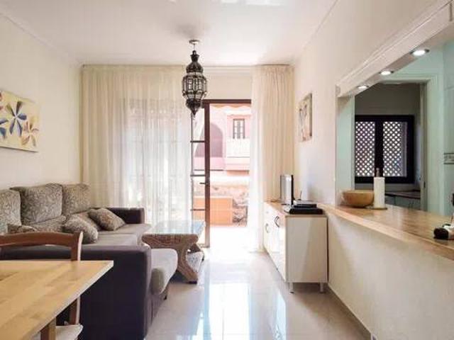 Piso en Venta en Arona