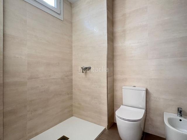 Piso en venta en Arnedo. Vivienda totalmente reformada con 4 dormitorios. Pisos.