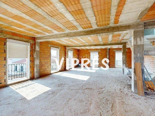 Piso en venta en Arroyo de la Luz. Hoy te traigo una vivienda muy especial. Se trata de un piso en Arroyo de la Luz, con 130 m construidos, ubicado en un primer pis. Pisos Arroyo de la.