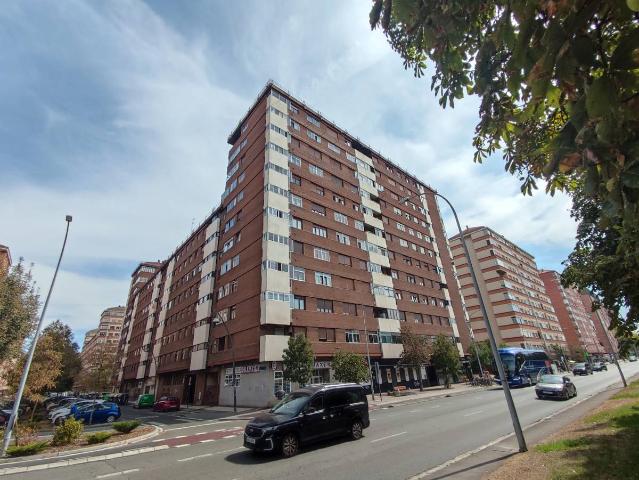 Piso en Venta en Arriaga Lakua