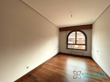 Piso en Venta en Artatza Pinueta Pinosolo