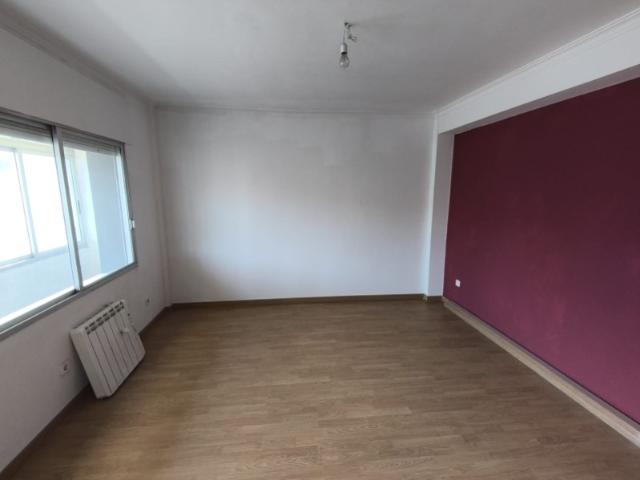Piso en Venta en Arteixo, A Coruña