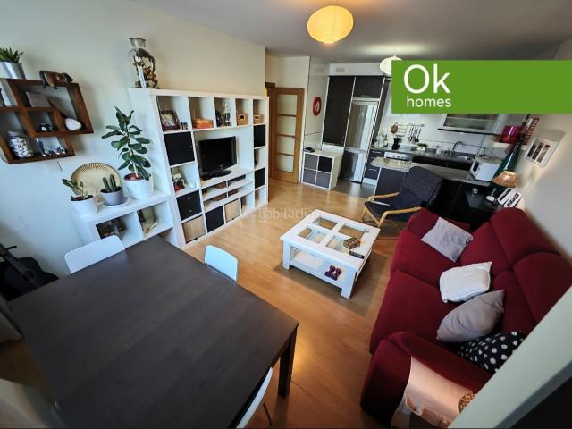 Piso en venta en Arteixo, Oseiro. IMPECABLE, AMUEBLADO Y CERCA DE TODO. Pisos.