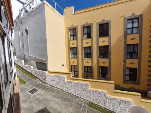 Piso en venta en Arucas, Arucas Casco. Pisos.