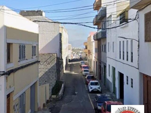 Piso en venta en Arucas, Santidad. Venta Piso en Arucas Las Palmas. Pisos.