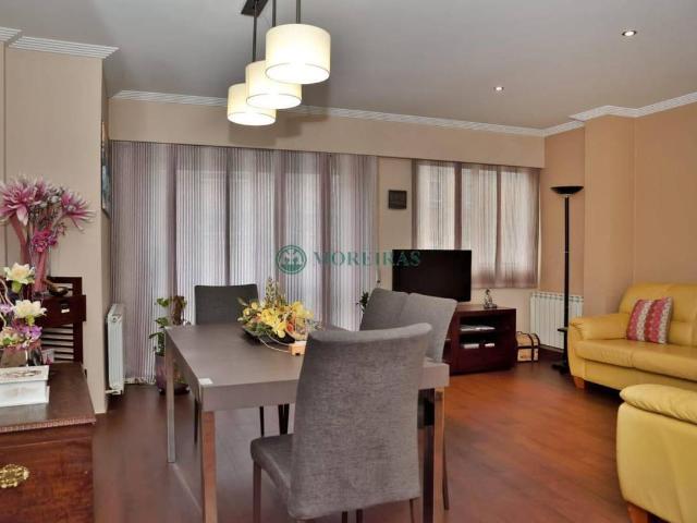 Piso en Venta en As Lagoas