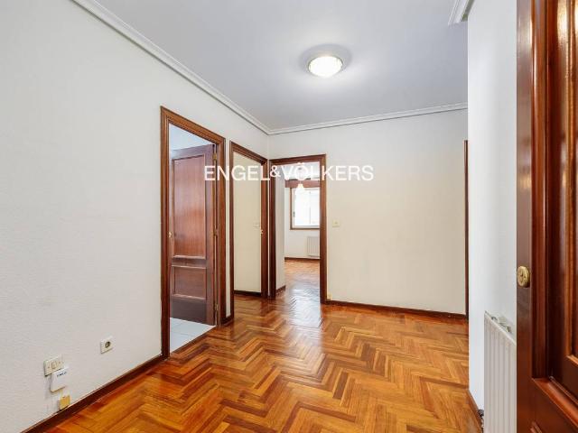 Piso en Venta en As Travesas Balaídos