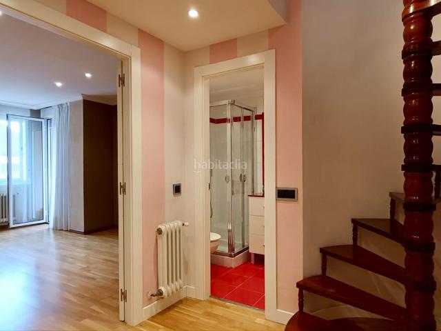 Piso en venta en Astillero El. Descubra este magnífico dúplex en pleno centro de El Astillero, una vivienda amplia, luminosa y funcional, diseñada para quienes b. Pisos Astillero.