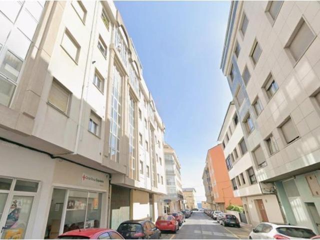 Piso en venta en Burela. Activo inmobiliario SIN POSESIÓN, NO SE PUEDE VISITAR