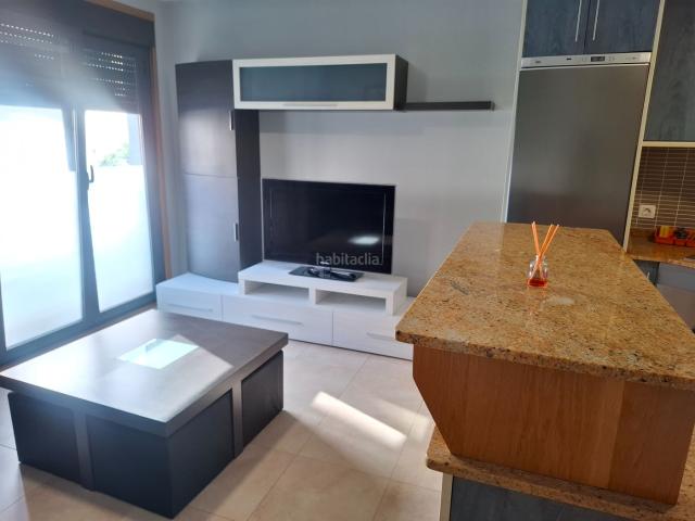 Piso en venta en Burela. PISO A 200m. PLAYA EN BURELA. Pisos.