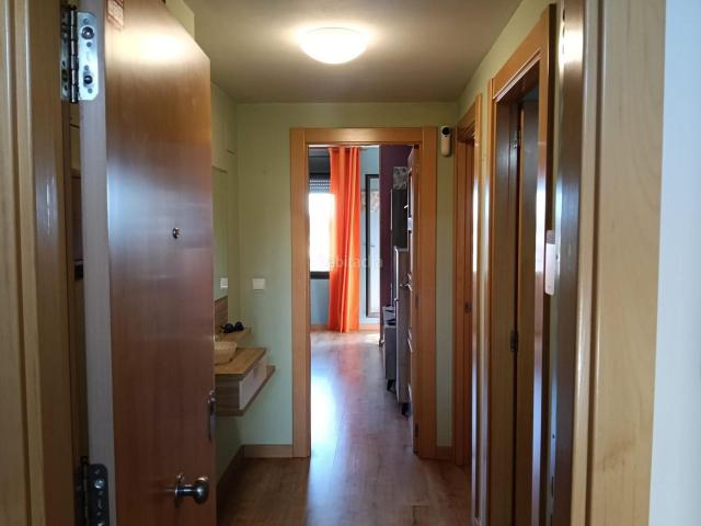 Piso en venta en Burgo de Ebro El. TU PRIMER HOGAR TE ESPERA! PISO LISTO PARA ENTRAR A VIVIR CON PISCINA, GARAJE Y TRASTERO. Pisos Burgo de Ebro.