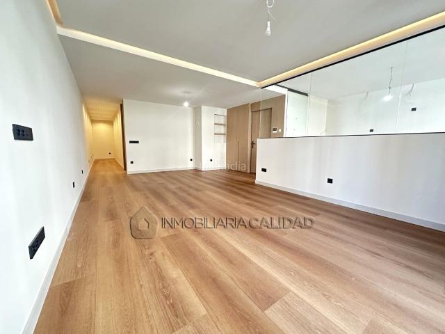 Piso en venta en Burgos, Villa Pilar. Pisos.
