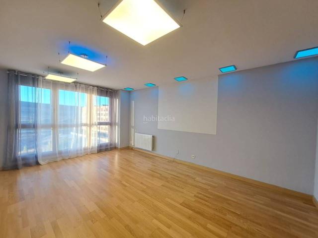 Piso en venta en Burgos, Villimar V1 V2 S3 S4 San Cristobal. Venta de piso luminoso y adaptado en Zona S4 Villímar, Burgos Capital. Pisos.