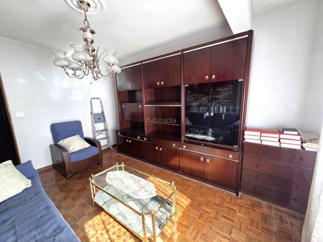 Piso en venta en Burgos, Gamonal San Bruno G9. BONITA VIVIENDA DE TRES HABITACIONES EN EL CENTRO DE GAMONAL. Pisos.