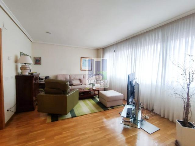 Piso en venta en Burgos, Illera. Pisos.