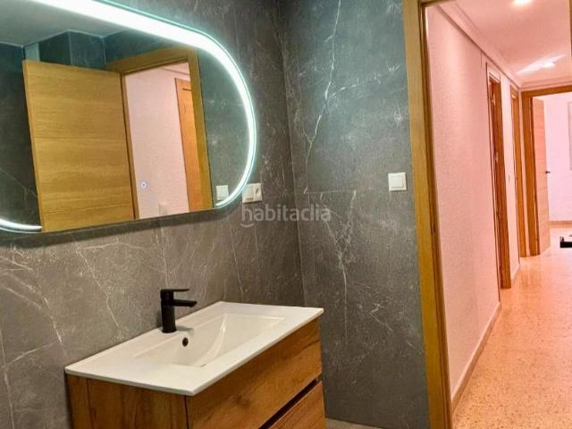 Piso en venta en Burjassot, El Castell. Magnífico piso en Calle Cervantes. Pisos.