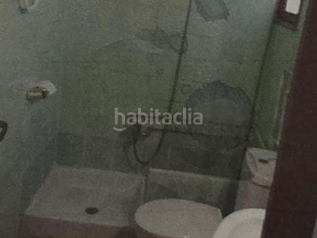 Piso en venta en Burjassot, El Castell. NO SE PUEDE VISITAR, ACTUALMENTE ALQUILADO: Pagan 200 mes. Pisos.