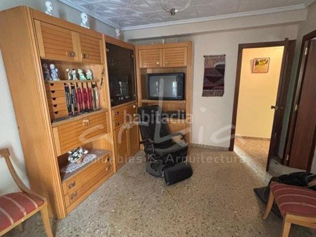 Piso en venta en Burjassot, El Castell. ARKIA ESTUDIO te ofrece Piso en venta en BURJASSOT zona CANTERERIAVALENCIA. Pisos.