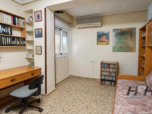 Piso en venta en Burjassot, El Castell. Pisos.