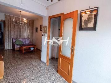 Piso en venta en Burjassot, El Castell. Pisos.