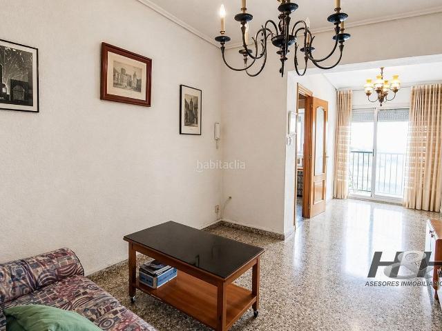 Piso en venta en Burjassot, El Castell. Pisos.