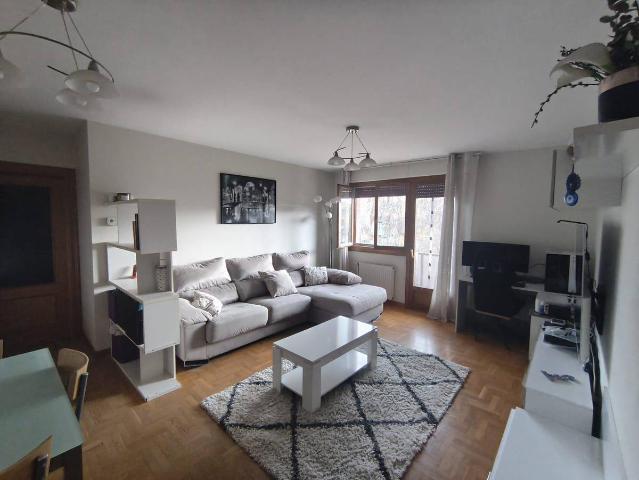Piso en Venta en Buztintxuri