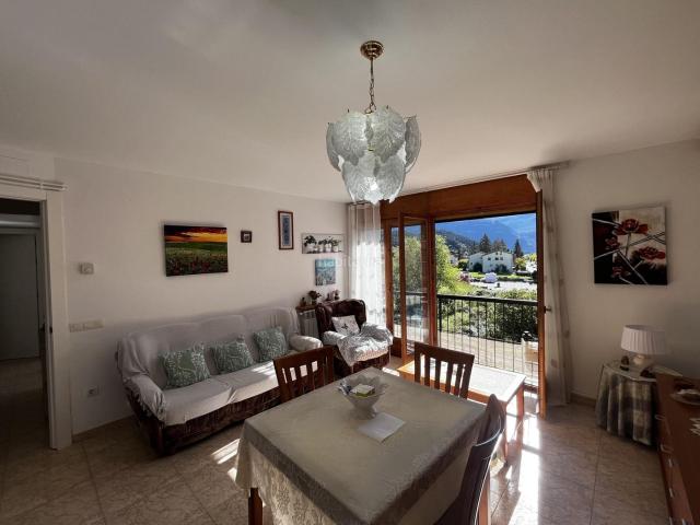 Piso en venta en Bagà. FANTÁSTICO PISO AL LADO DE LAS PISTAS DE ESQUÍ, A 30 MINUTOS DE LA MOLINA!. Pisos.