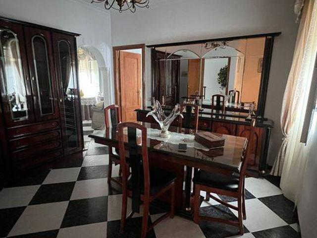 Piso en Venta en Badolatosa