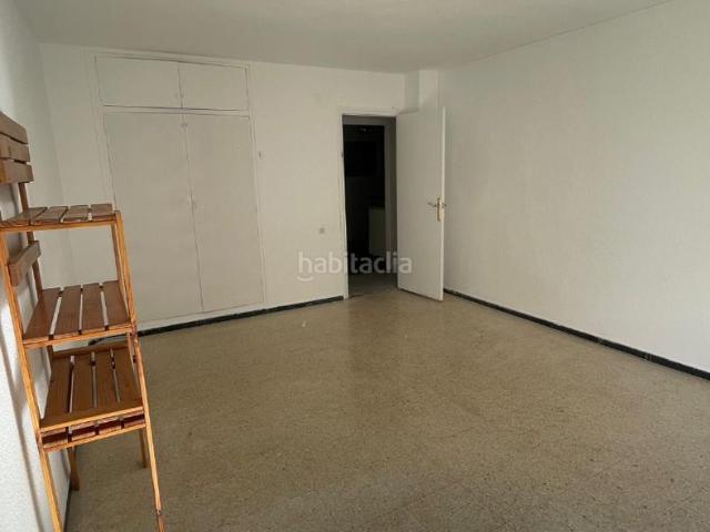 Piso en venta en Badalona, Morera. GRANDES DIMENSIONES. Pisos.