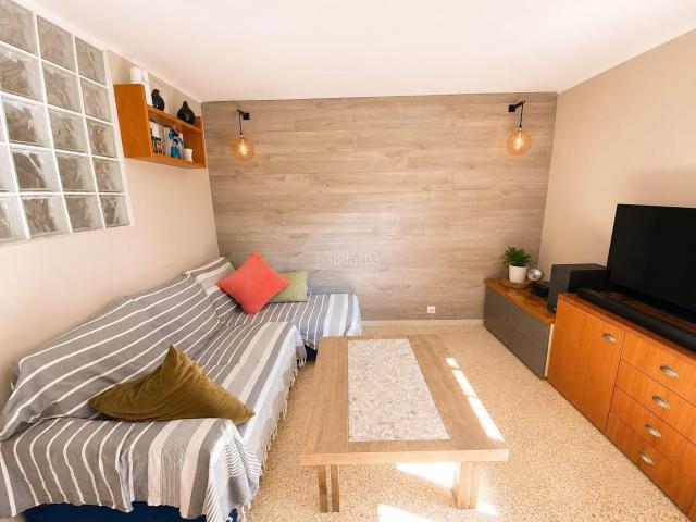 Piso en venta en Badalona, Bufalà. Piso exterior con mucha luz y vistas despejadas en Bufalà. Pisos.