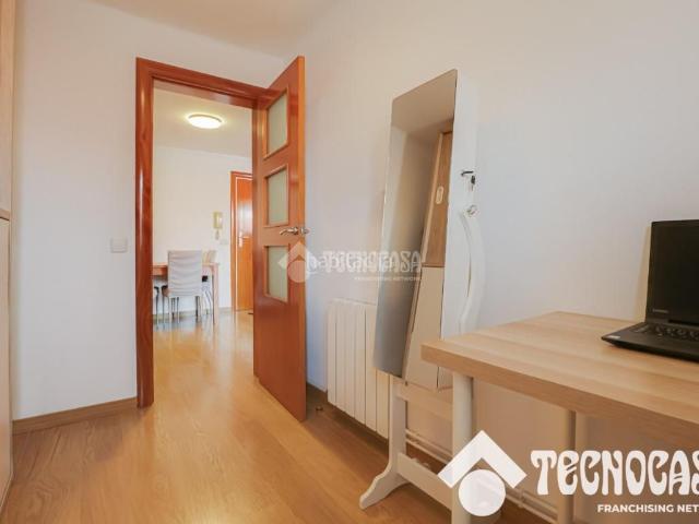 Piso en venta en Badalona, Bufalà. Piso en venta en Badalona. Pisos.