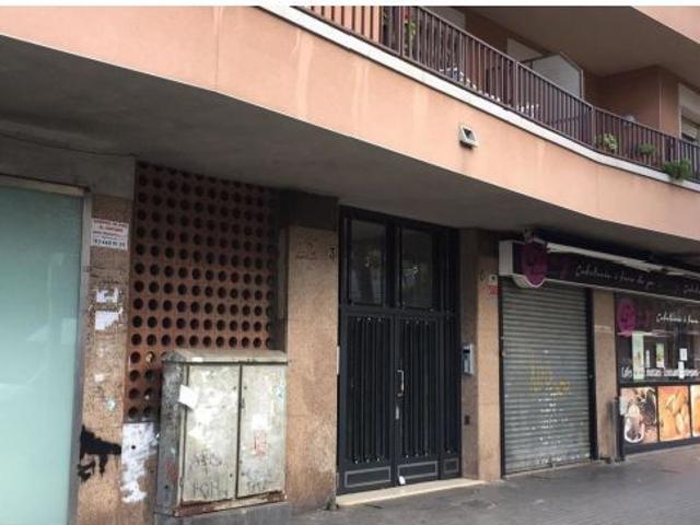 Piso en Venta en Badalona, Barcelona