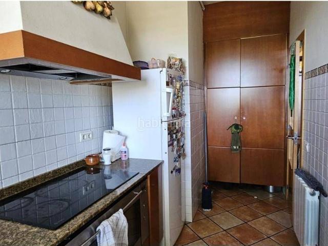 Piso en venta en Badalona, Bonavista. PLANTA BAJA TIPO CASITA EN BUENAVISTA. Pisos.